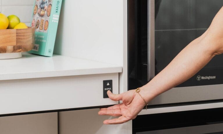 SIL SDA adjustable benchtop